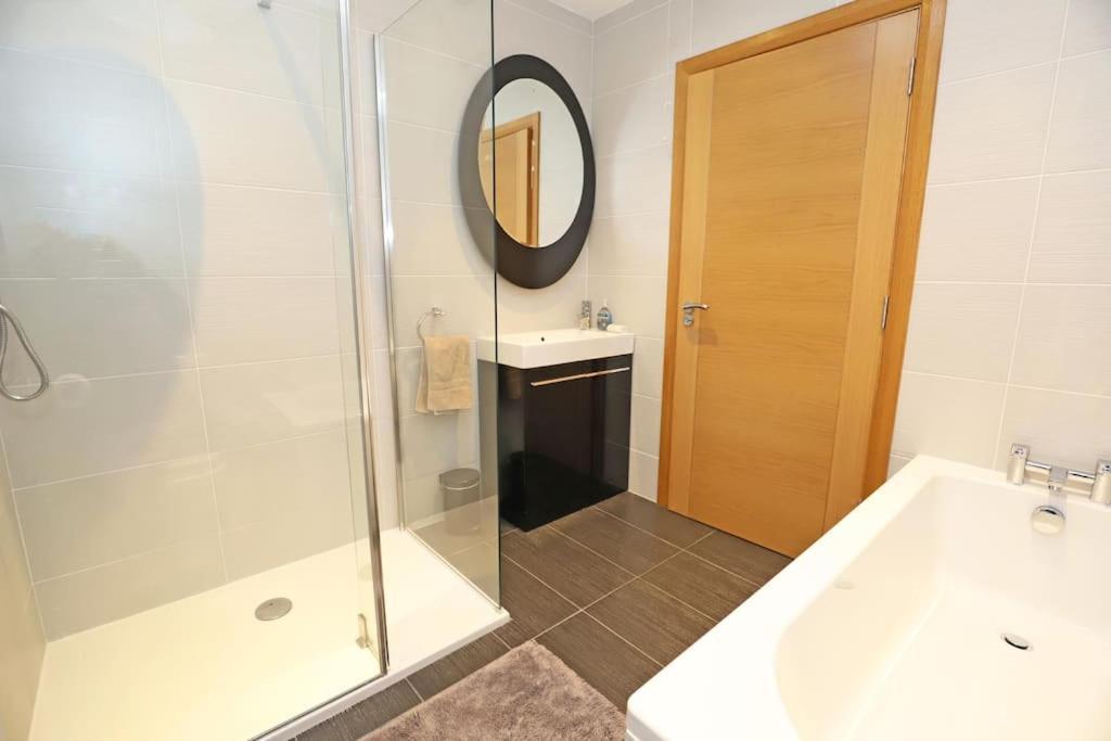 Luxury Detached Home Close To Strangford Lough Killinchy Екстериор снимка
